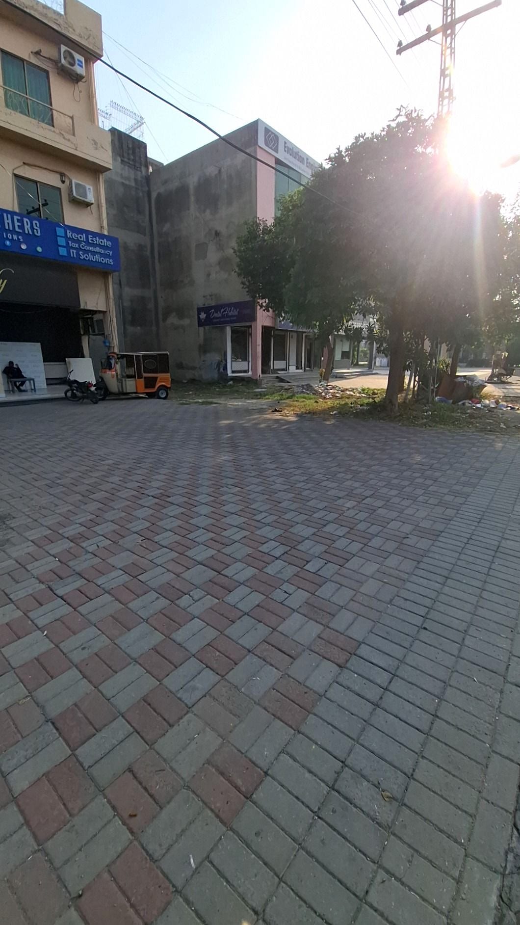 Right side boundary — Plot 16, Block CCA, DHA Phase 4