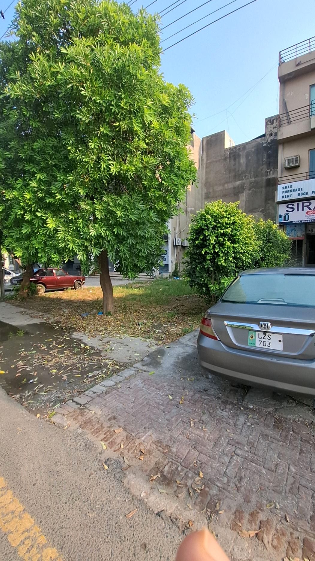 Left side boundary — Plot 9, Block CCA, DHA Phase 4